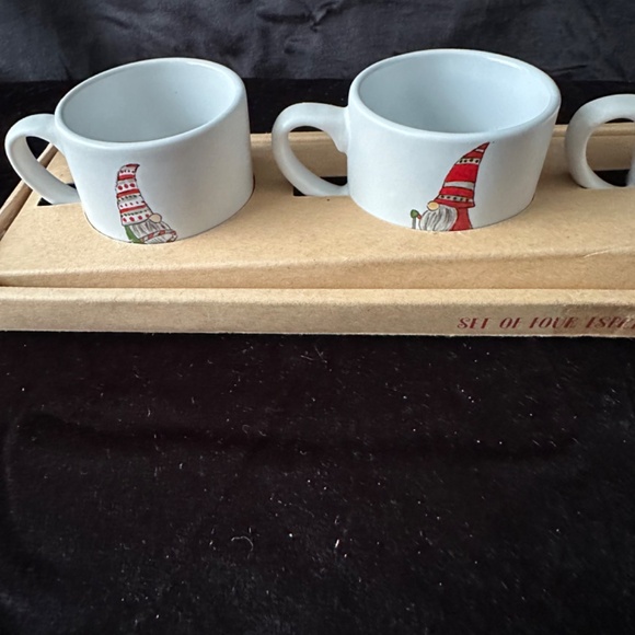 Sheffield Home set of 4  Gnome Espresso cups - Picture 3 of 9